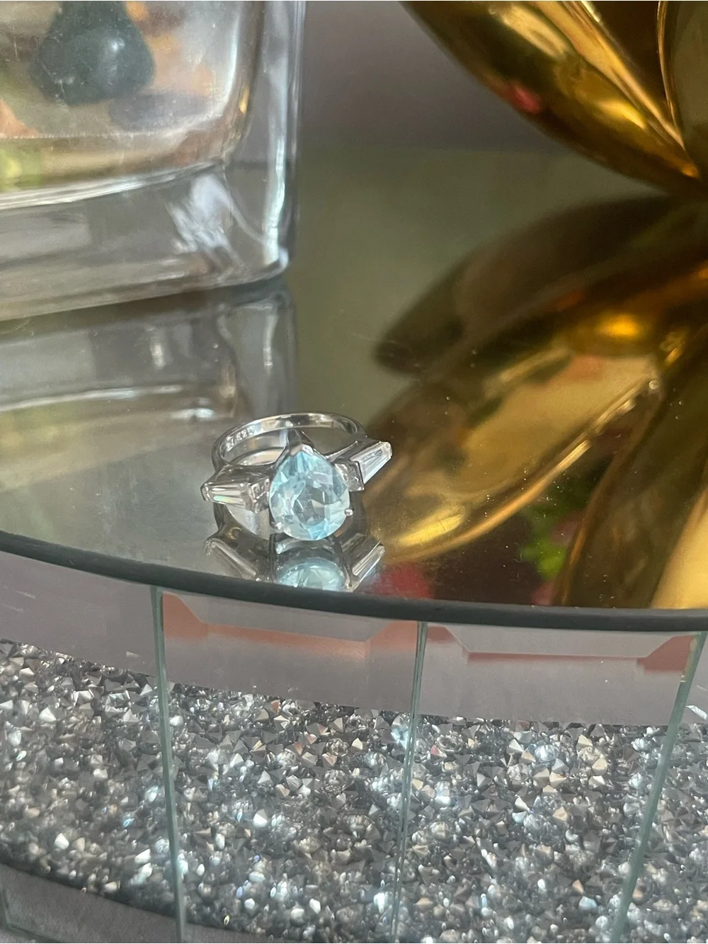 N/A elegant teardrop